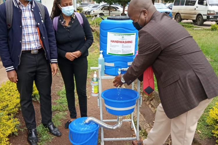 Nupsa donates a handwash station to the School of Pharmacy